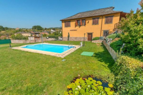 Charming Chalet in San Juan de la Mata with Shared Pool